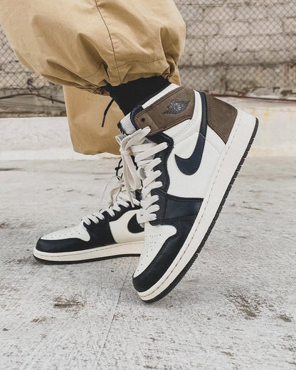 Air Jordan 1 Low Travis Scott
