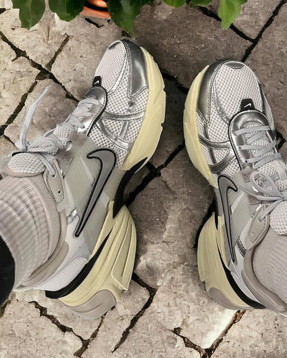 Nike V2K Run